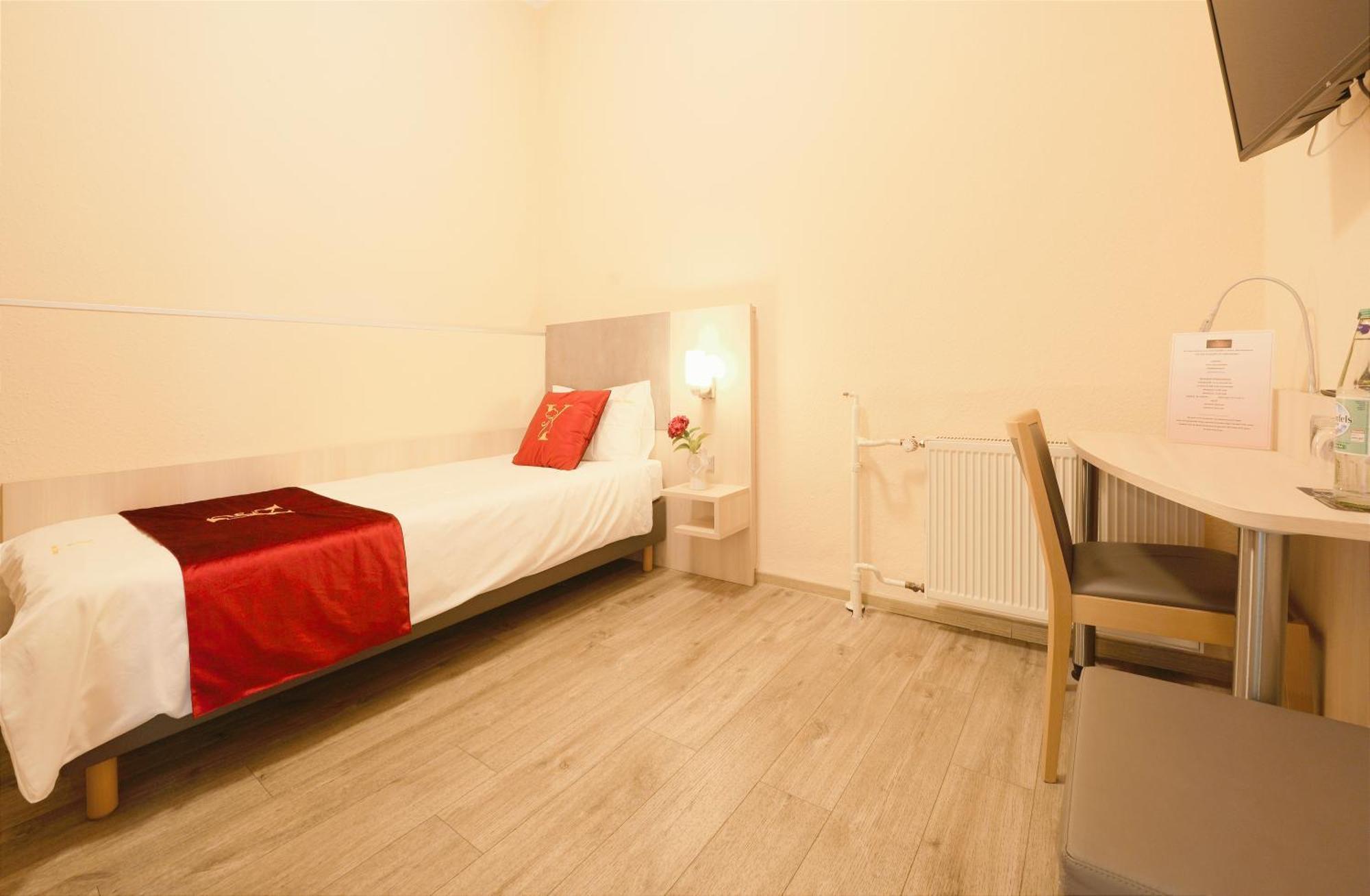 Abtei Hotel Pulheim Bagian luar foto